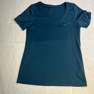 Nike Women’s T Shirt,Size Small dri-fit, athletic cut, Turquoise short sleeve
